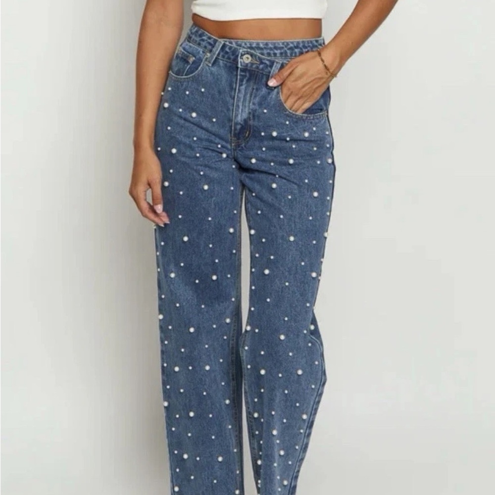 Beginning Boutique Pearl-Embellished Blue barrel/baggy. Jeans NWOT